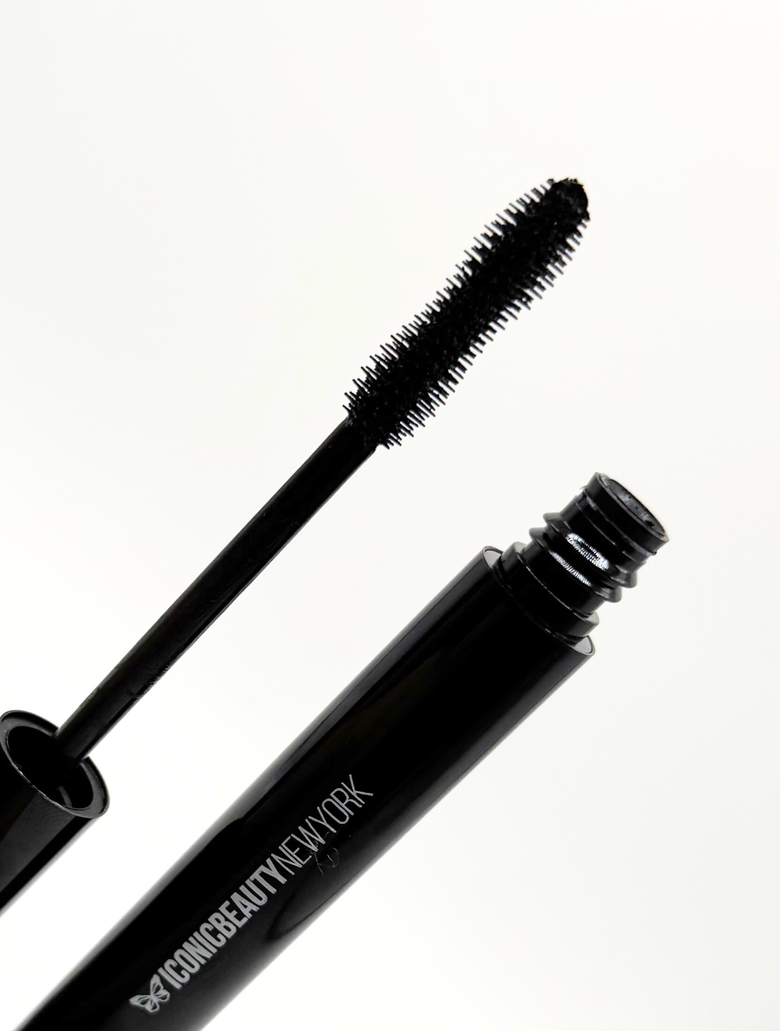 WATERPROOF BLACK MASCARA