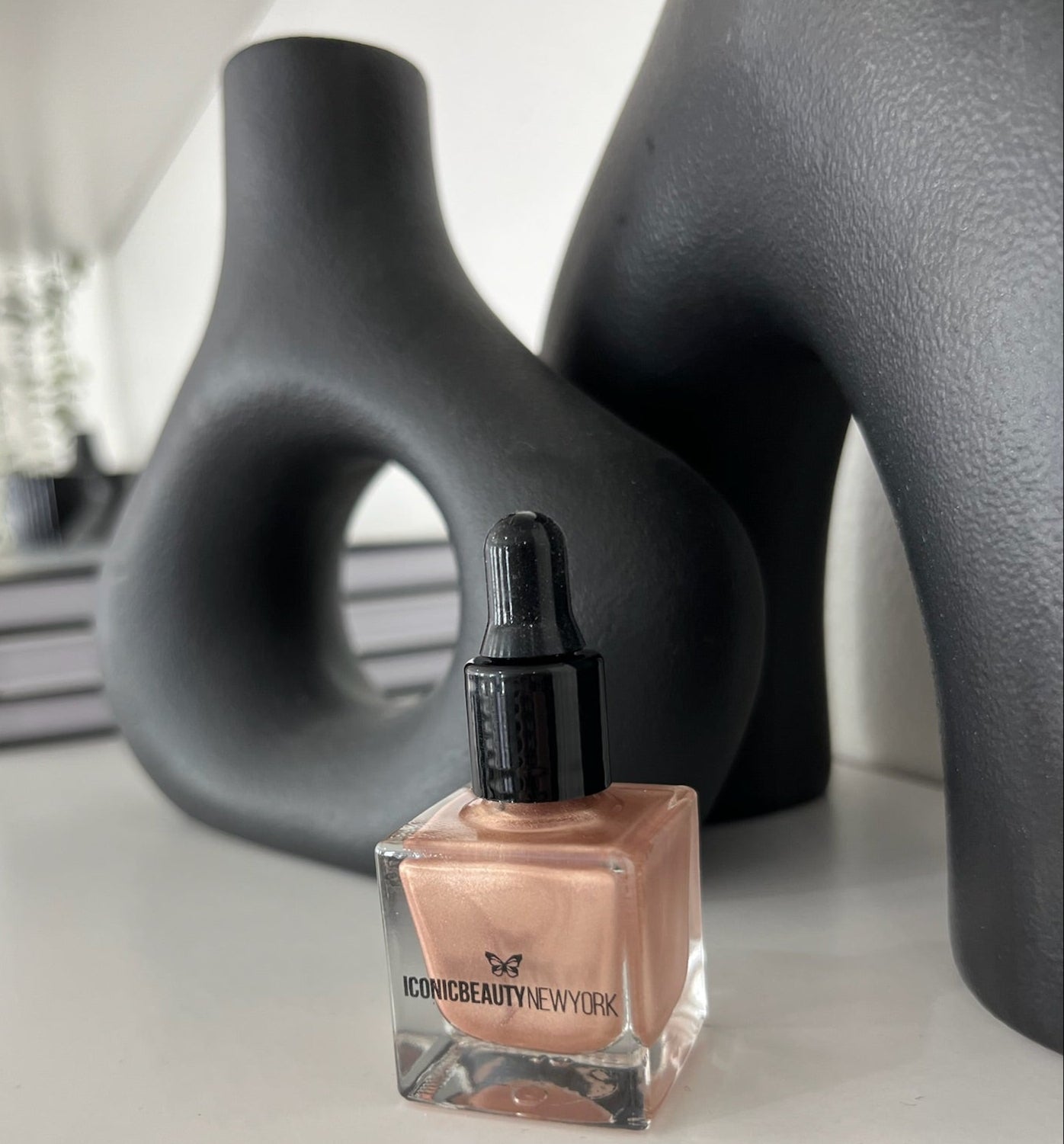 SOLARA - LIQUID HIGHLIGHTER