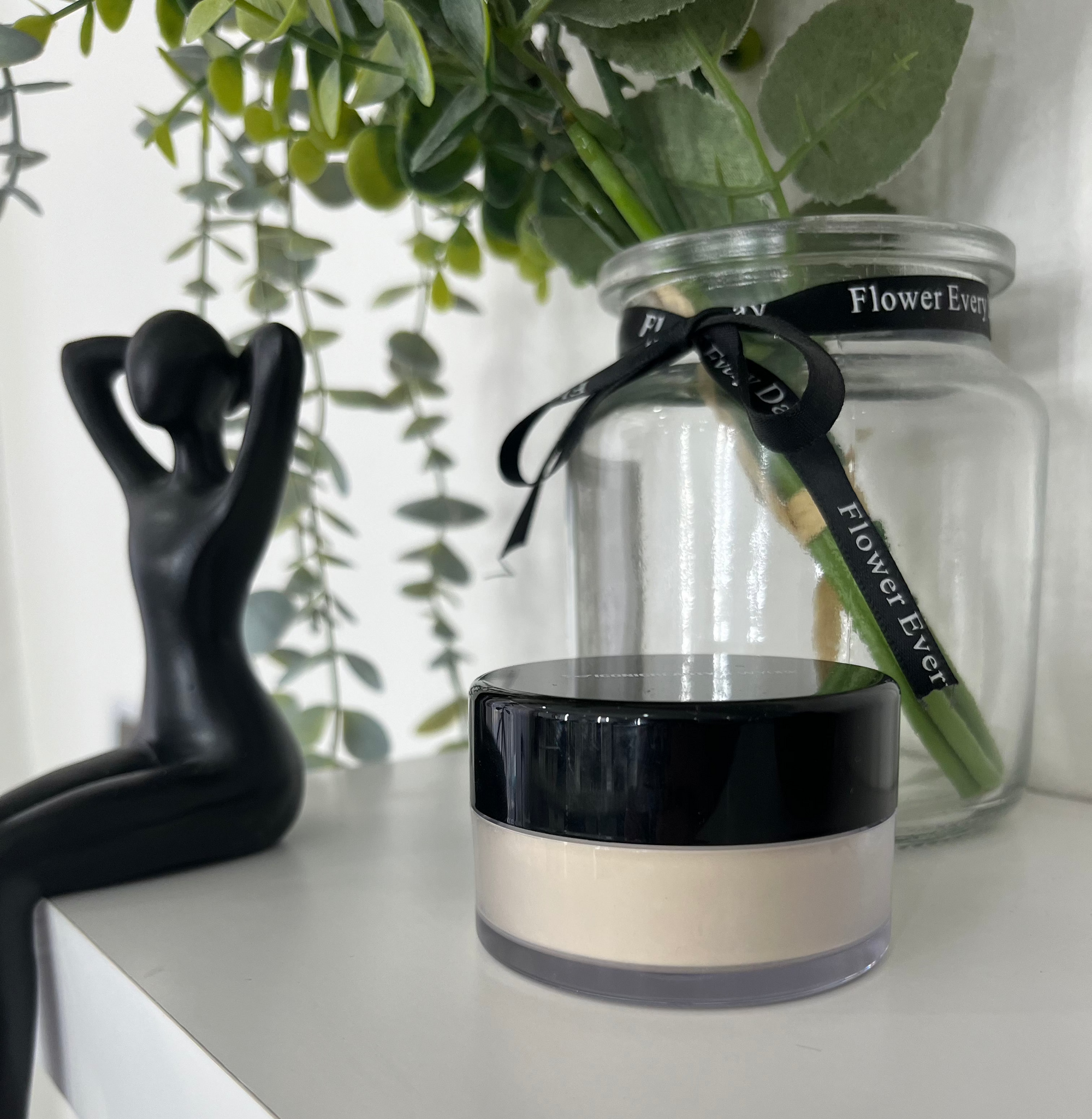 BANANA CREAM - LOOSE SETTING POWDER