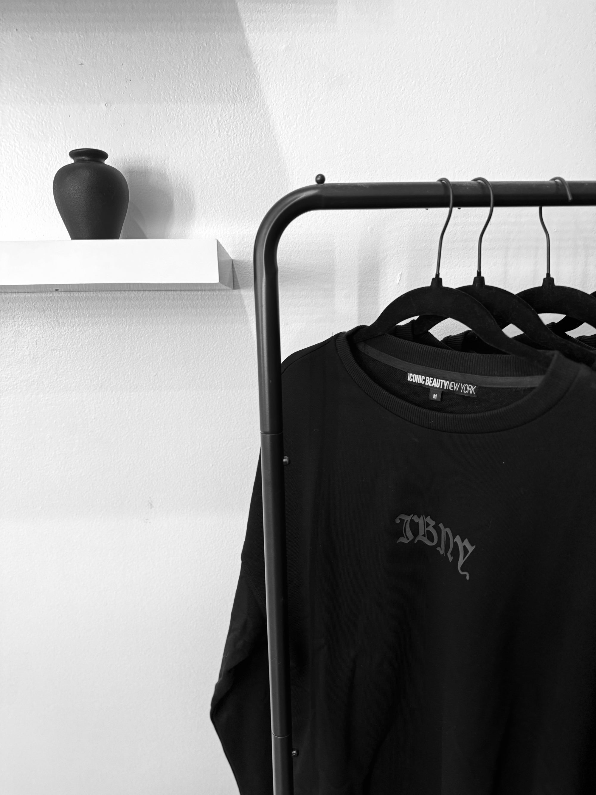 ICONIC SIGNATURE CREWNECK SWEATSHIRT