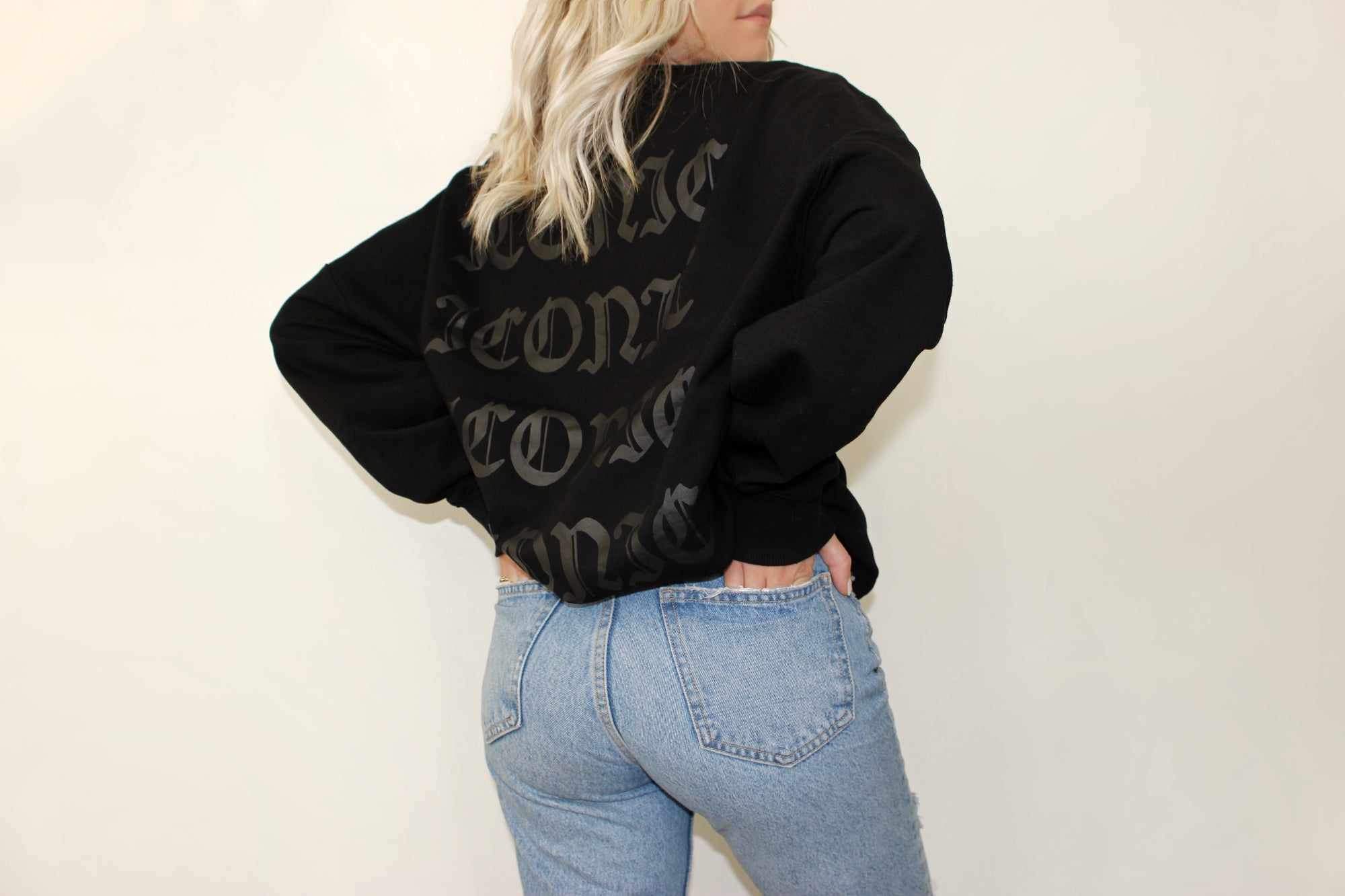 Signature Crewneck Sweatshirt